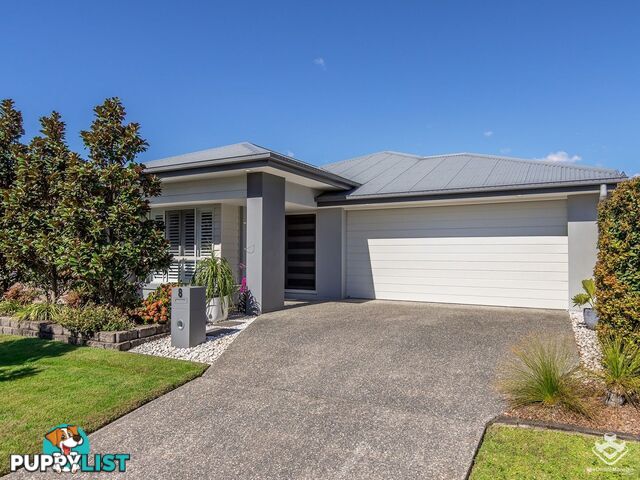 8 Field Street Helensvale QLD 4212