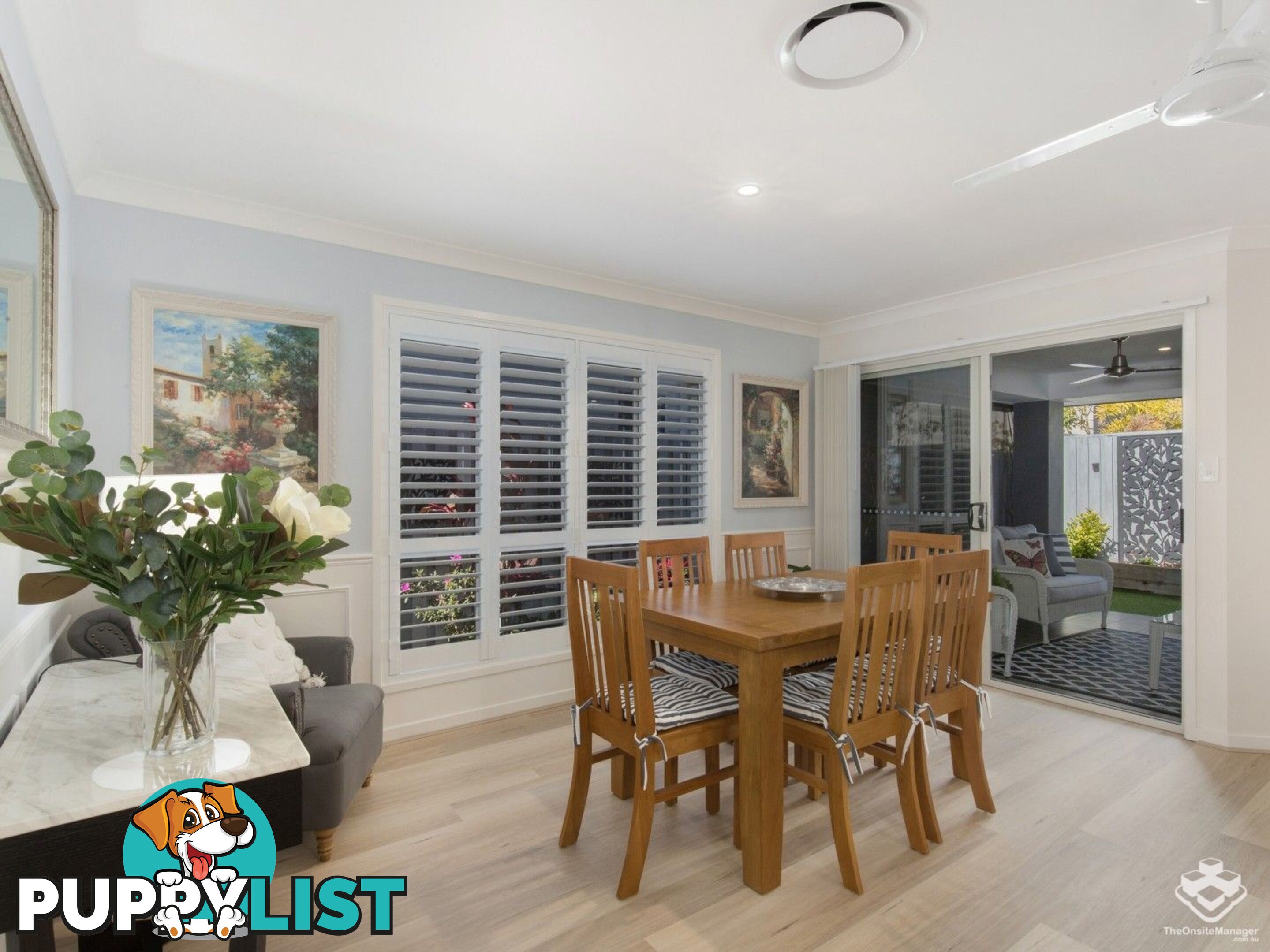 8 Field Street Helensvale QLD 4212