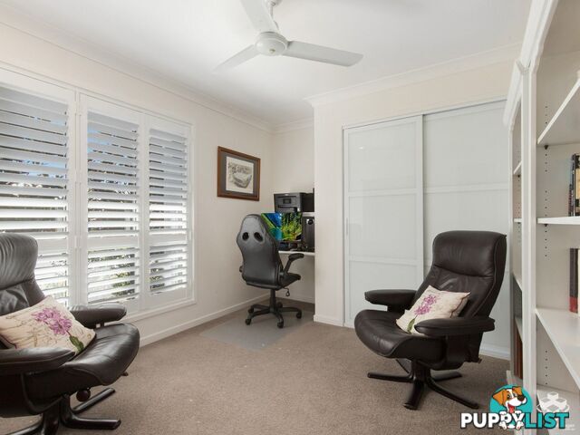 8 Field Street Helensvale QLD 4212