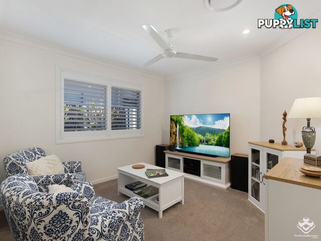 8 Field Street Helensvale QLD 4212