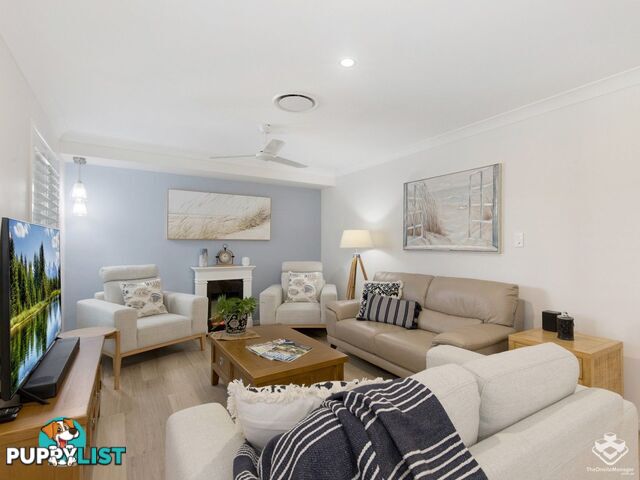 8 Field Street Helensvale QLD 4212