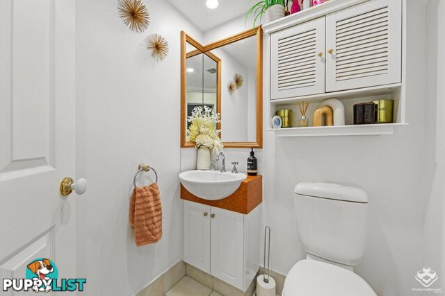 ID:21154943 100 Cotlew Street East Southport QLD 4215