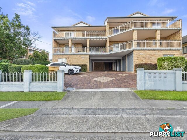 4/10 Macaulay Street Coorparoo QLD 4151