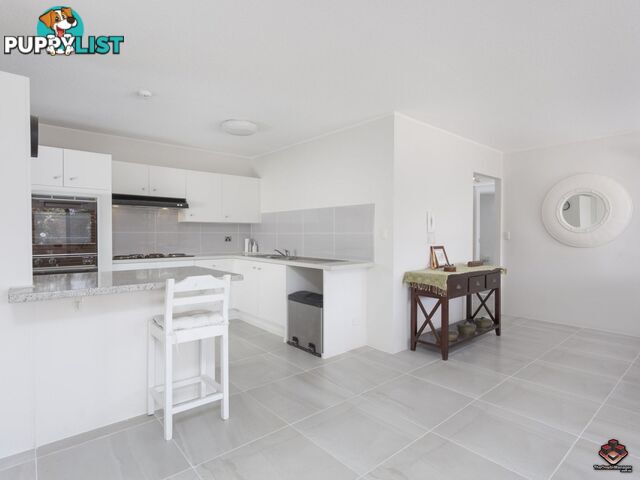 54 Hooker Boulevard Mermaid Waters QLD 4218