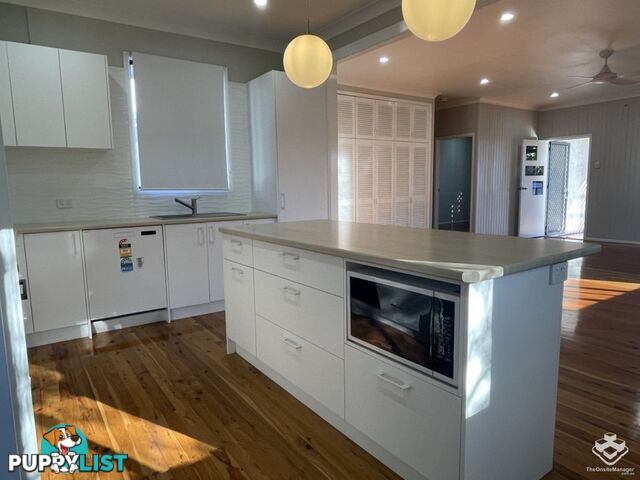Dundowran QLD 4655