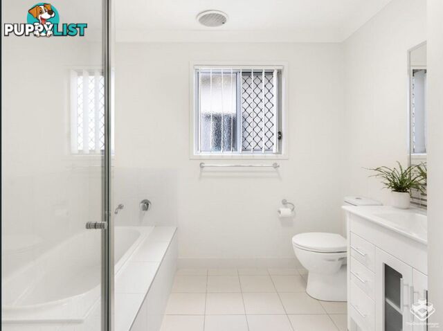 51 / 12 Singh Street Wynnum West QLD 4178