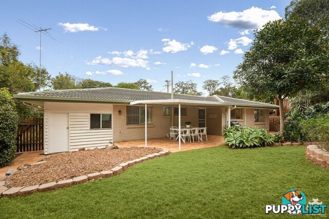 22 Cassandra Street Chapel Hill QLD 4069