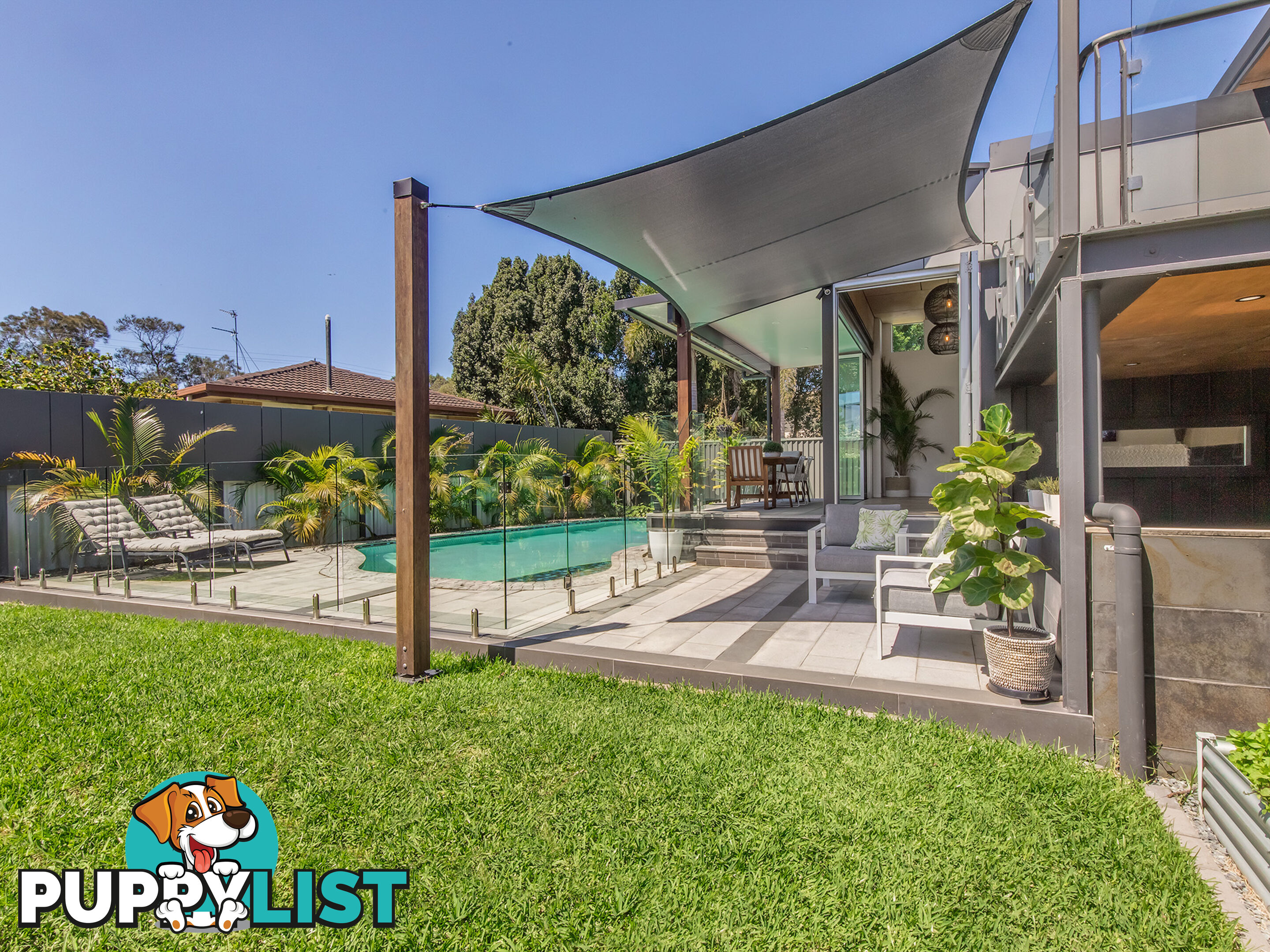 3 Cassia Street Runaway Bay QLD 4216