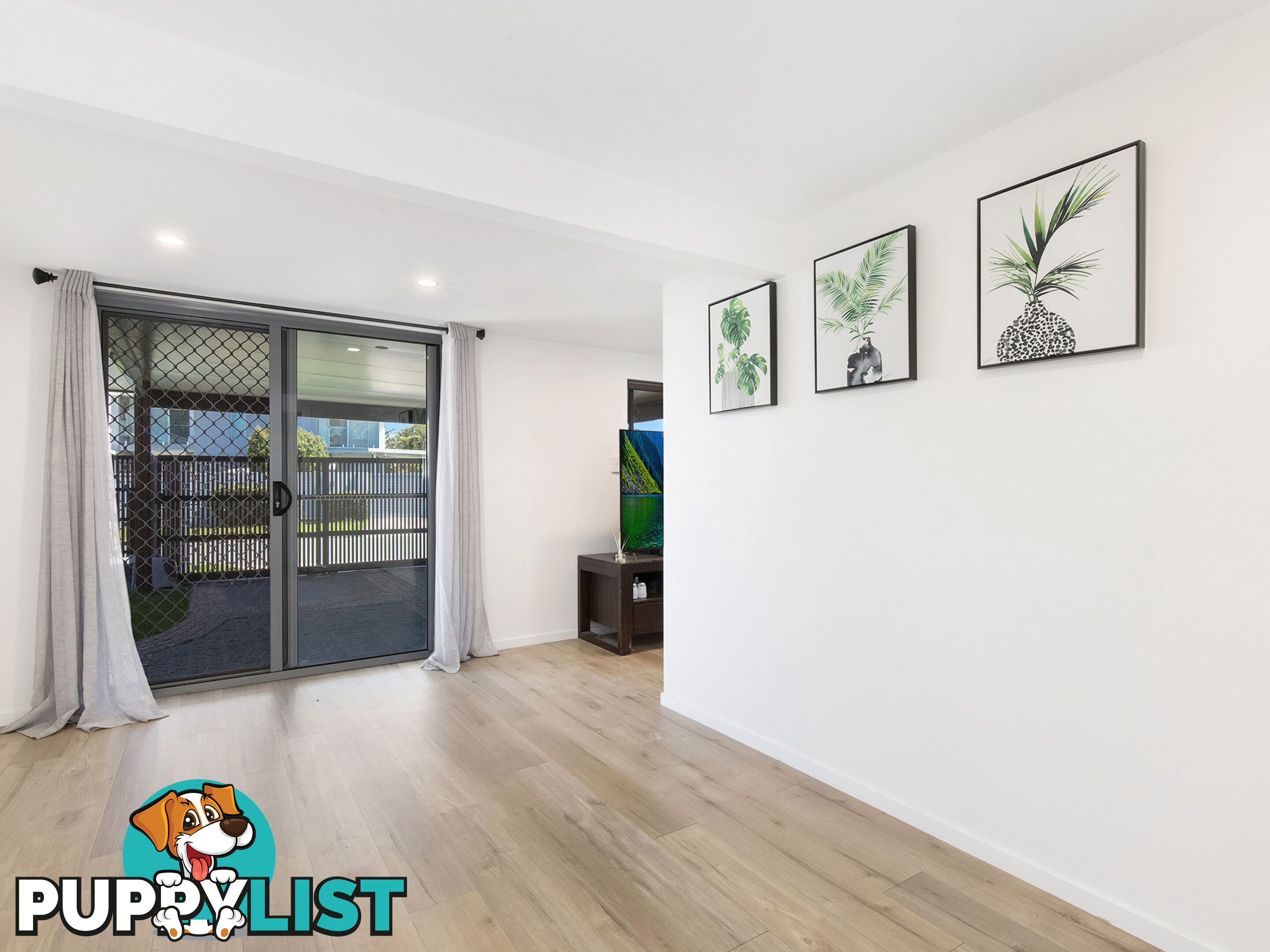 3 Cassia Street Runaway Bay QLD 4216