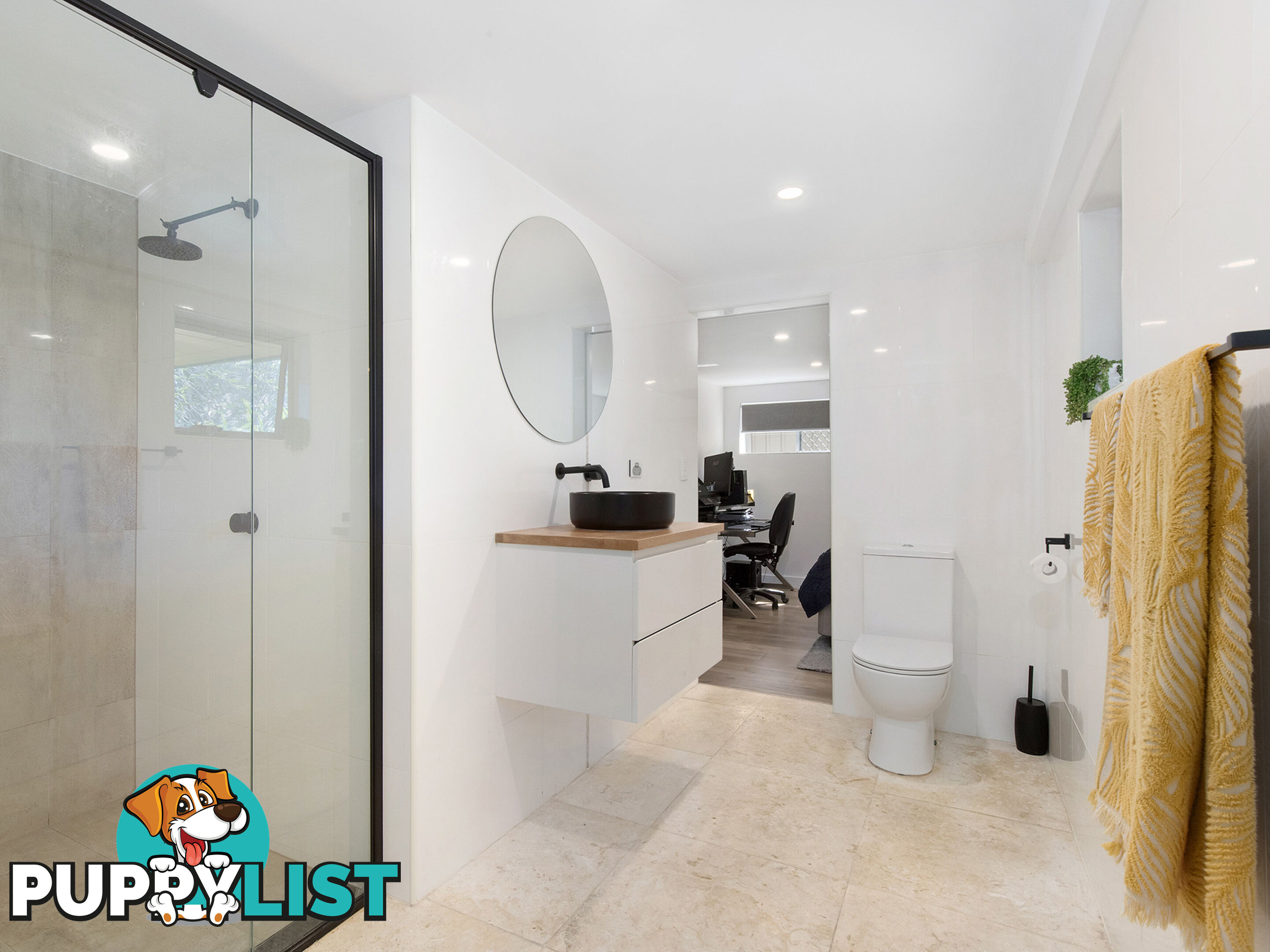 3 Cassia Street Runaway Bay QLD 4216