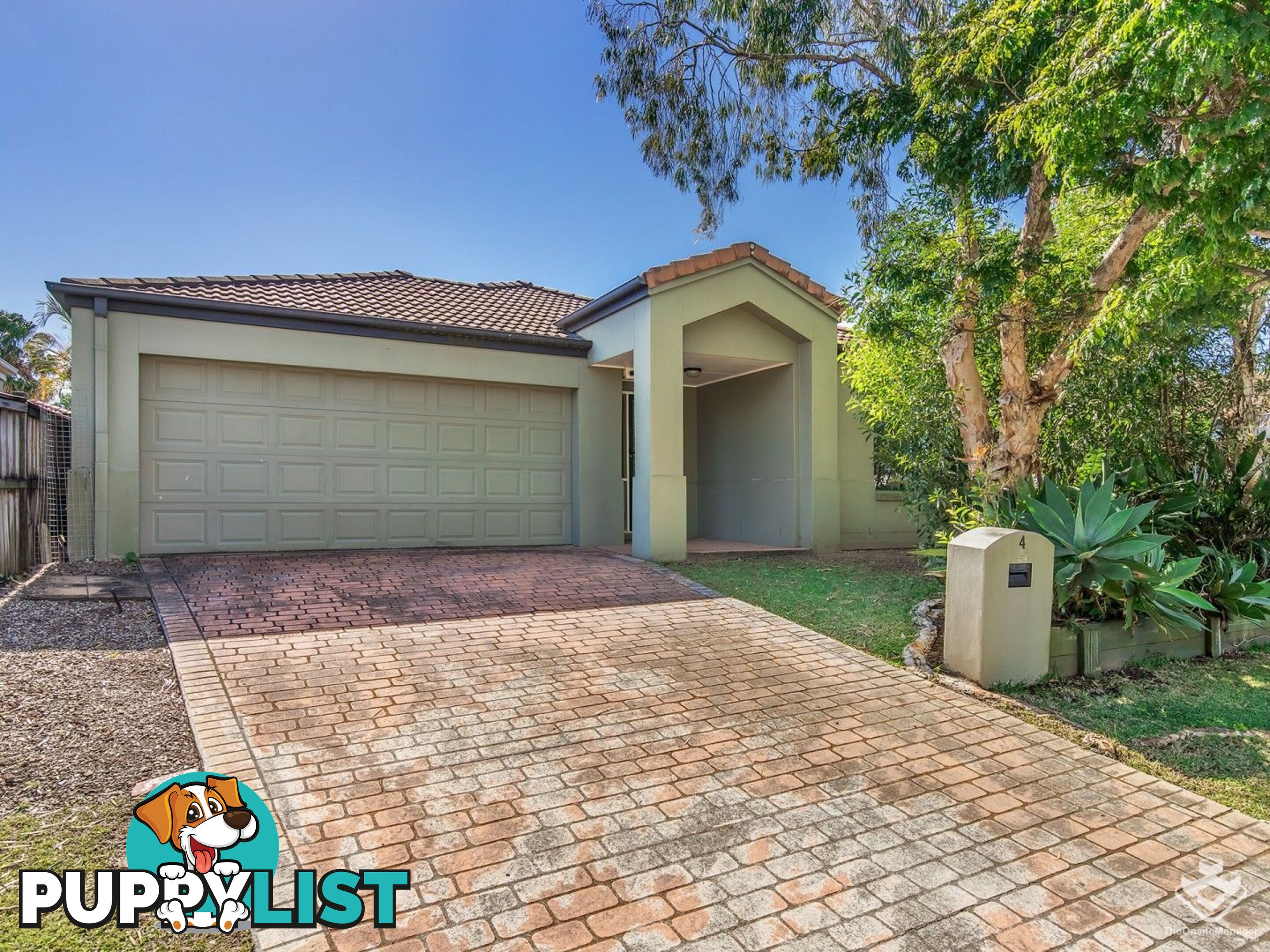 4 Harrow Place Arundel QLD 4214
