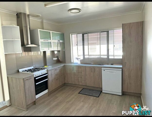 75 Minnie Street Southport QLD 4215