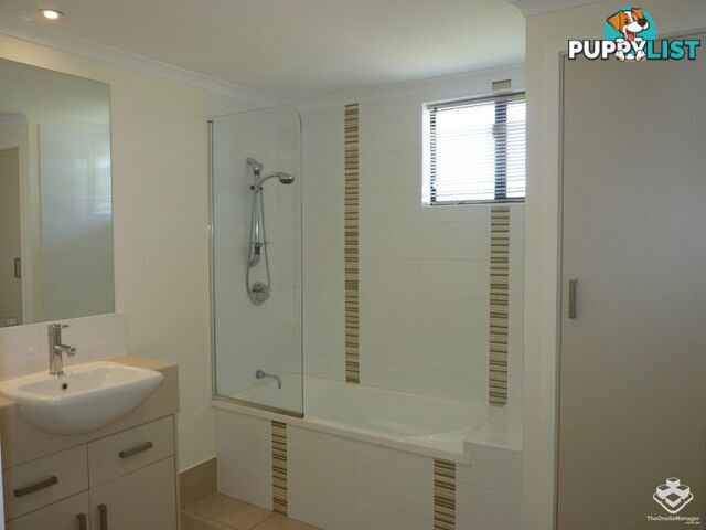 ID:21144090 6-24 Henry Street West End QLD 4810