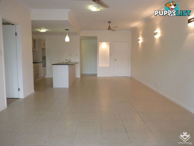 ID:21144090 6-24 Henry Street West End QLD 4810