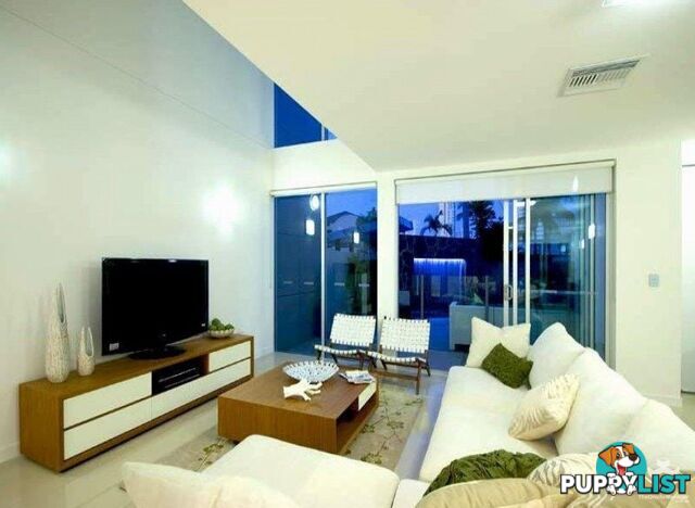 ID:21154433 56 Stanhill Drive Chevron Island QLD 4217