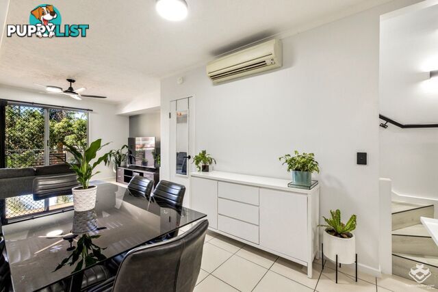 ID:21157544 521 Varley Street Yorkeys Knob QLD 4878