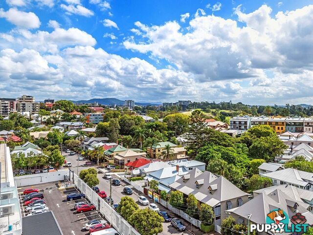 8 Dickens Street Spring Hill QLD 4000