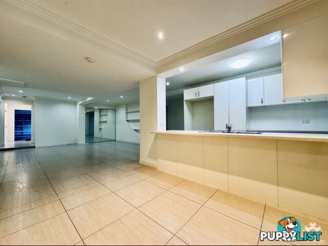 23 Reynolds Avenue Labrador QLD 4215