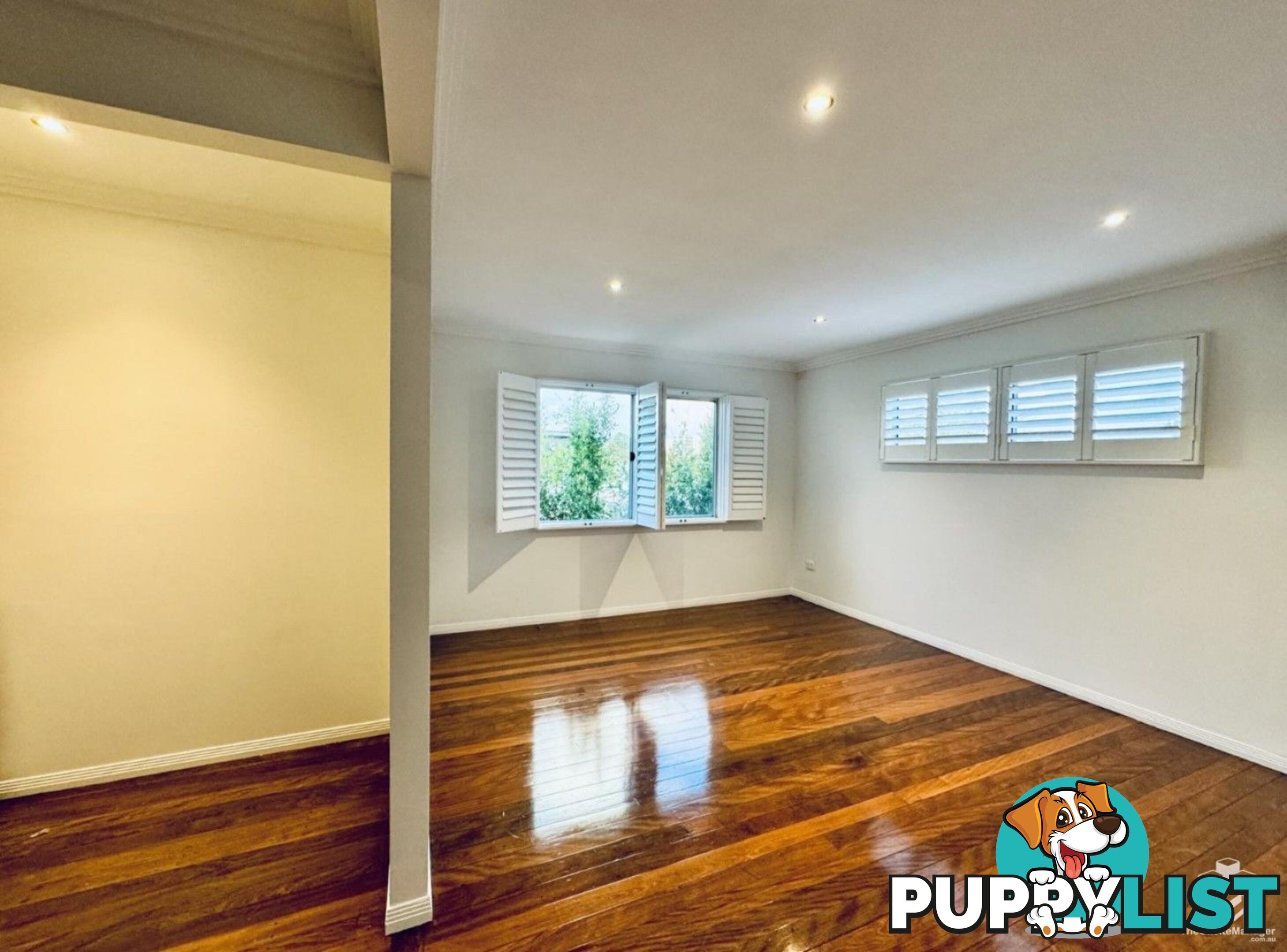 23 Reynolds Avenue Labrador QLD 4215