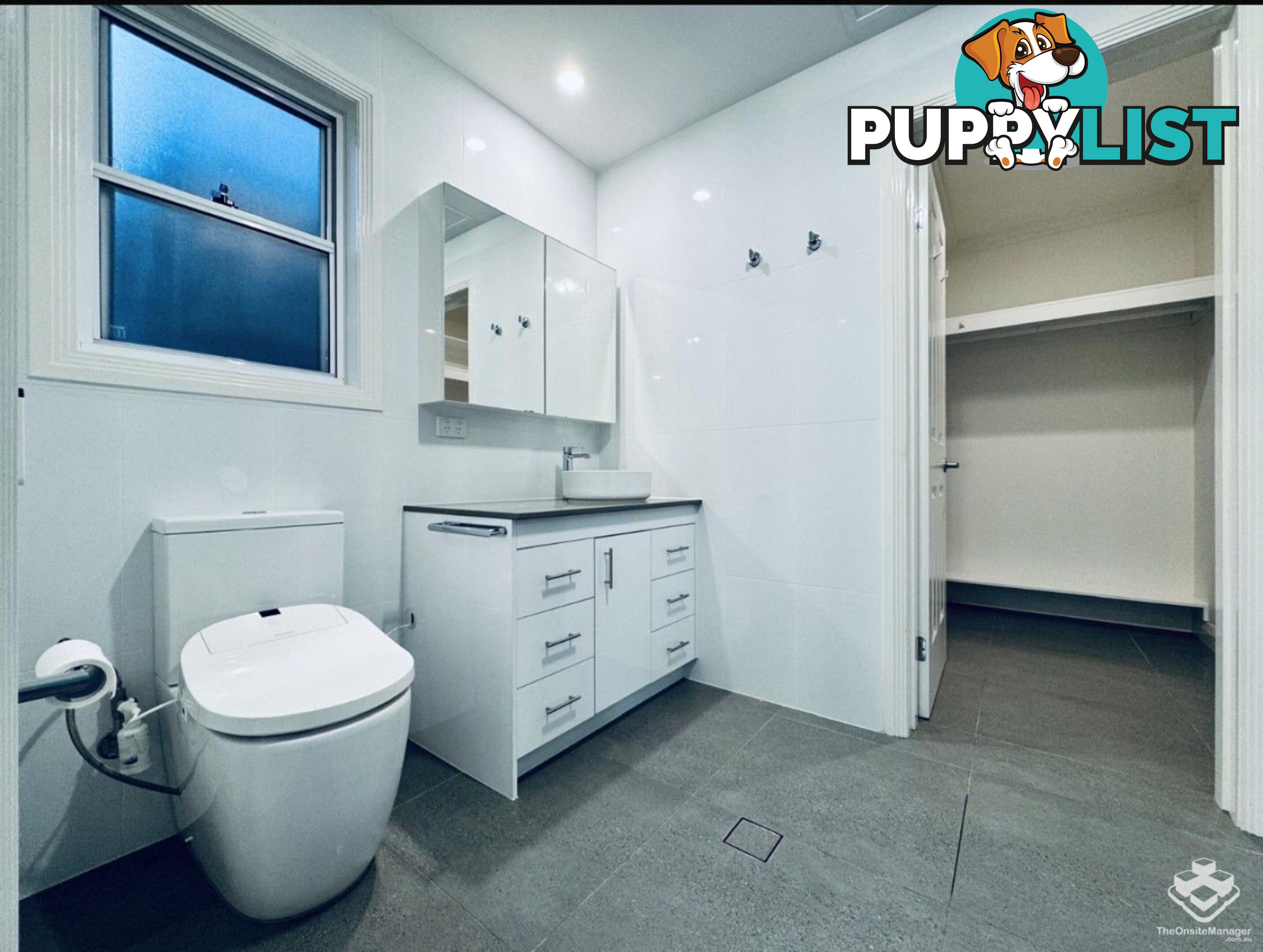 23 Reynolds Avenue Labrador QLD 4215
