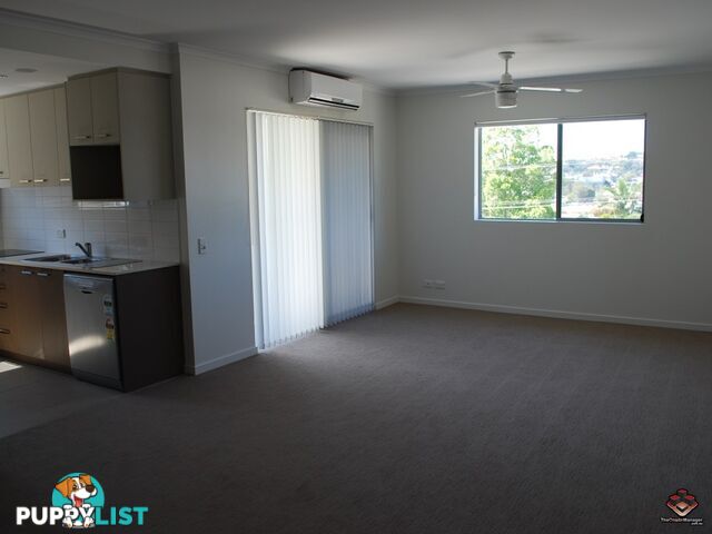 2/2 Elizabeth Street Toowong QLD 4066