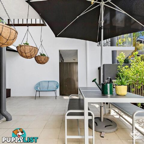 28/10 Grand Parade Kawana Island QLD 4575