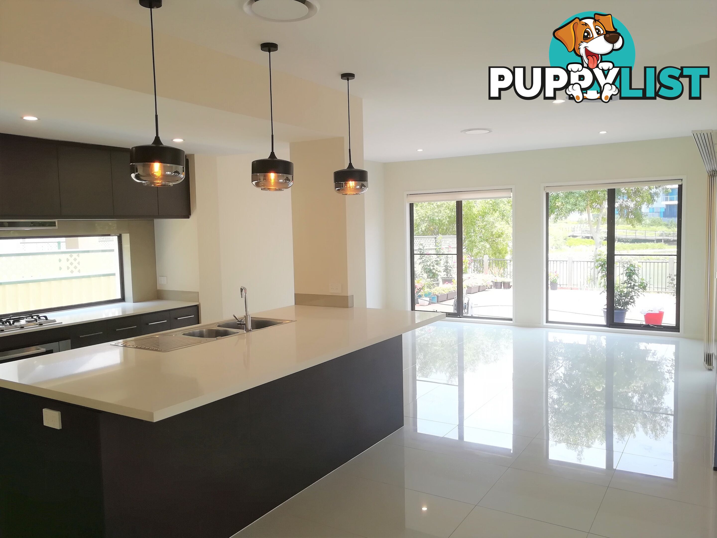 5 Jurien Crescent Varsity Lakes QLD 4227