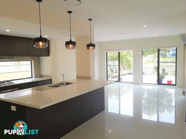 5 Jurien Crescent Varsity Lakes QLD 4227