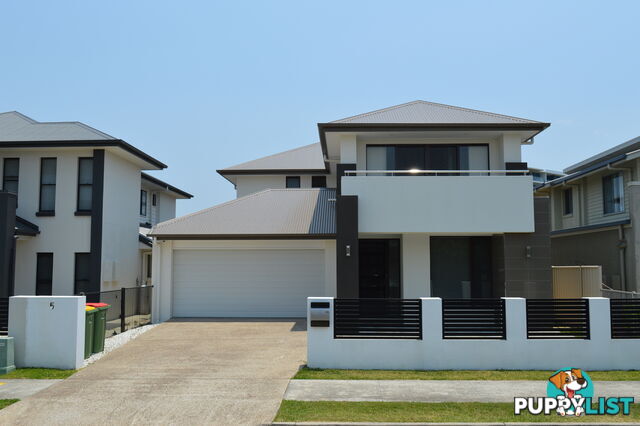 5 Jurien Crescent Varsity Lakes QLD 4227