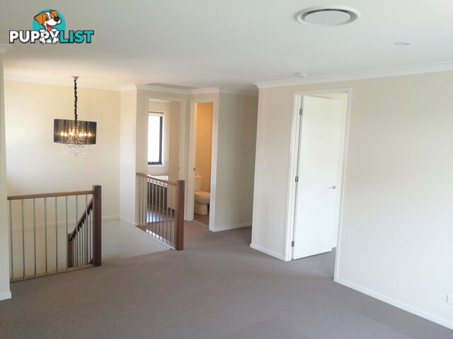 5 Jurien Crescent Varsity Lakes QLD 4227