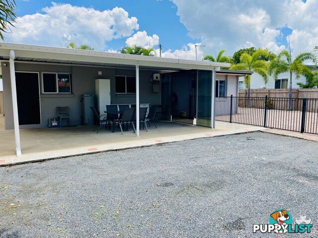 5 Herrigan Street Glenella QLD 4740