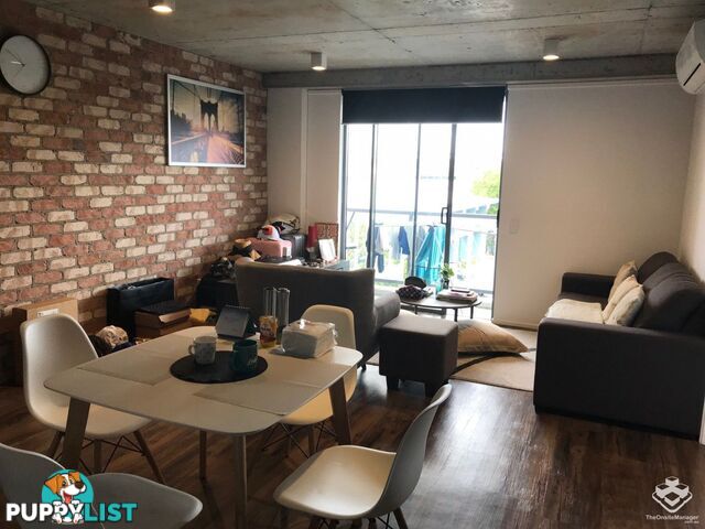 ID:21154131 190 Varsity Parade Varsity Lakes QLD 4227