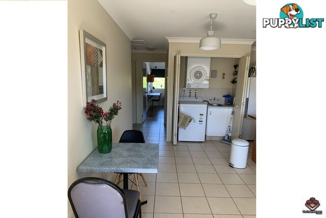 7 Brown Street Labrador QLD 4215