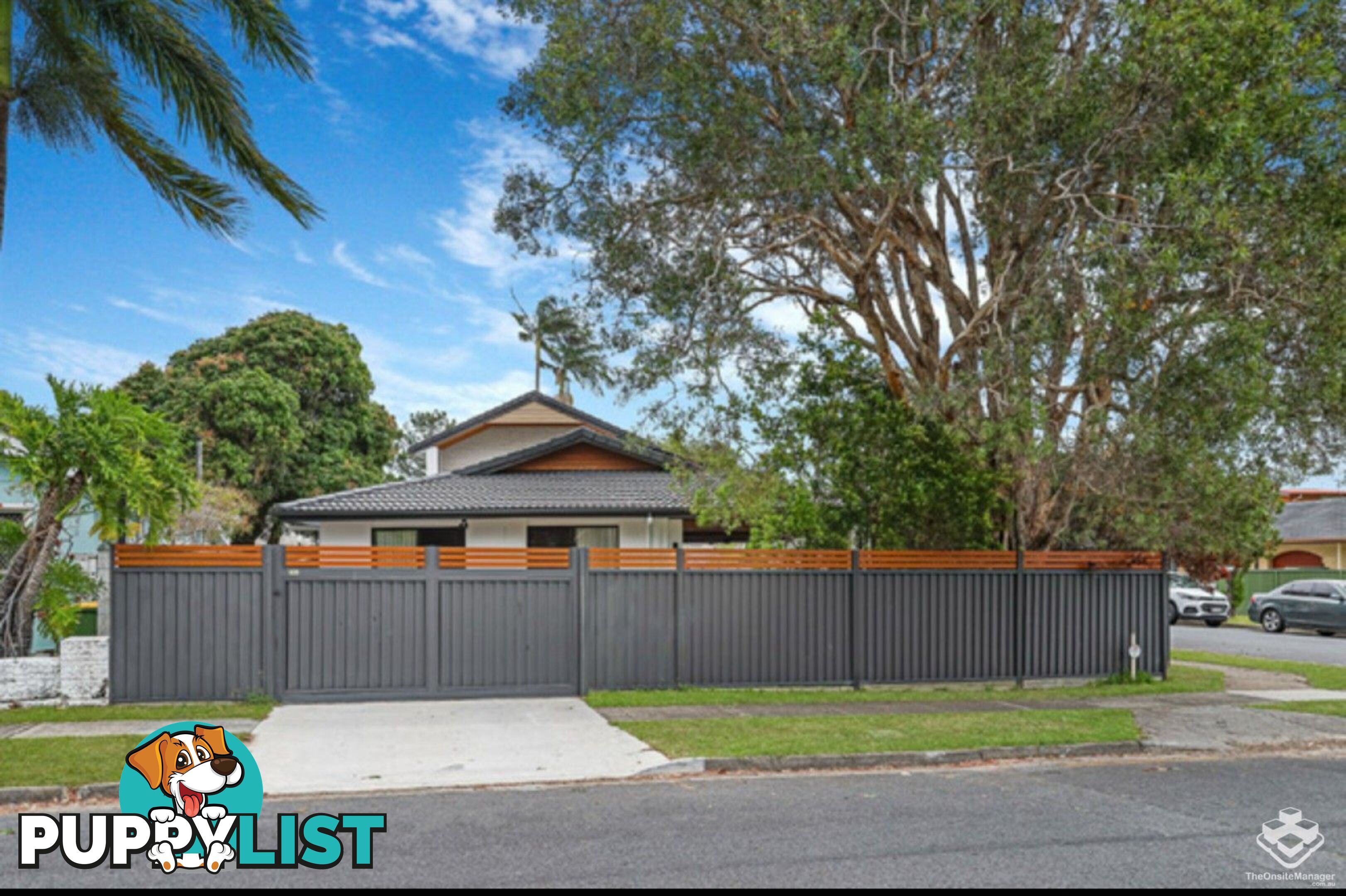 2 Nevenia Street Labrador QLD 4215