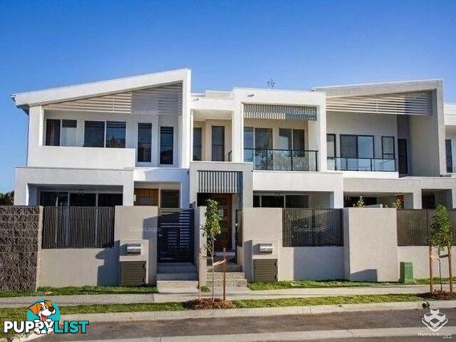 93 Evergreen View Robina QLD 4226