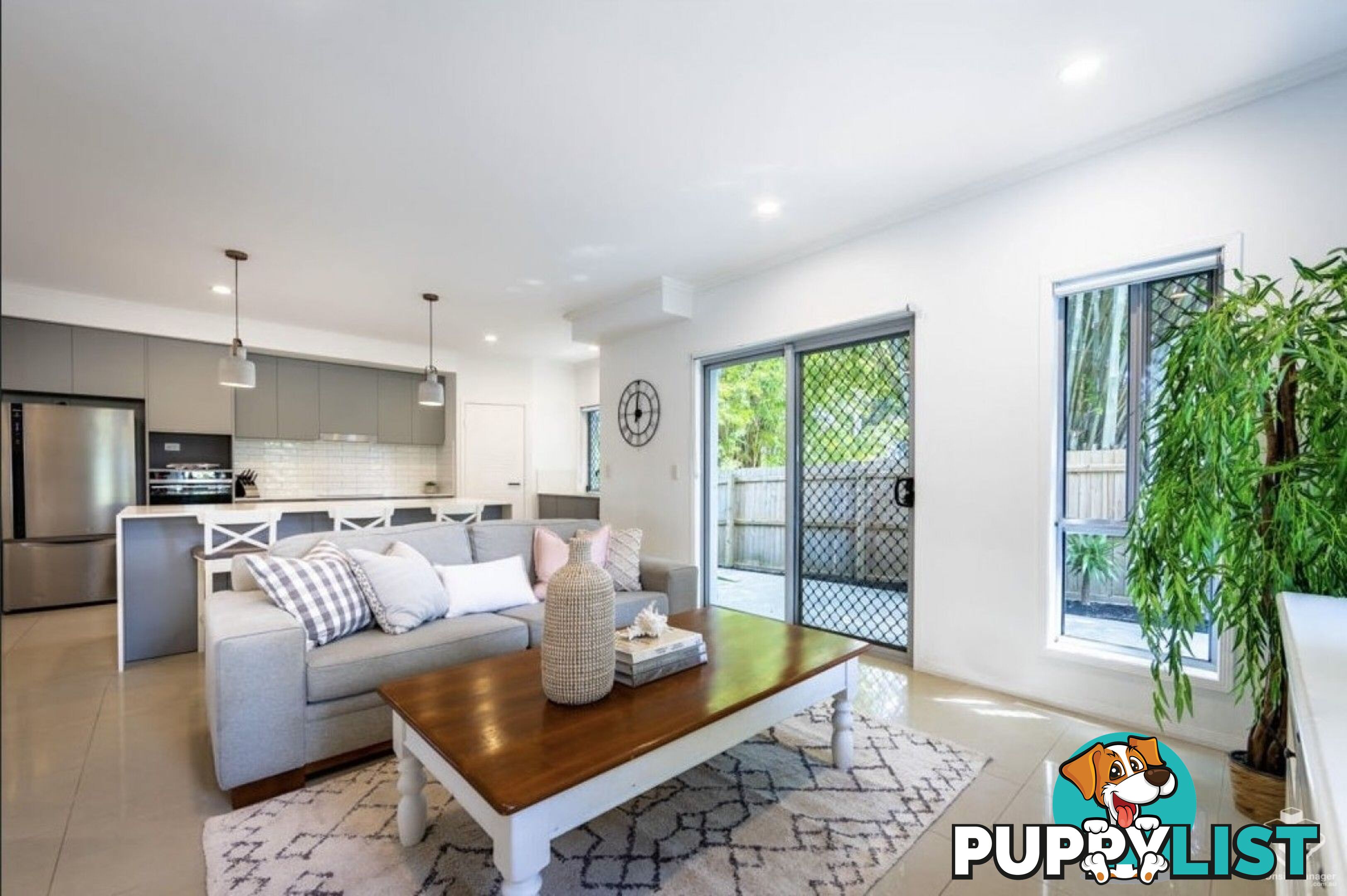 19 Willow Street Varsity Lakes QLD 4227