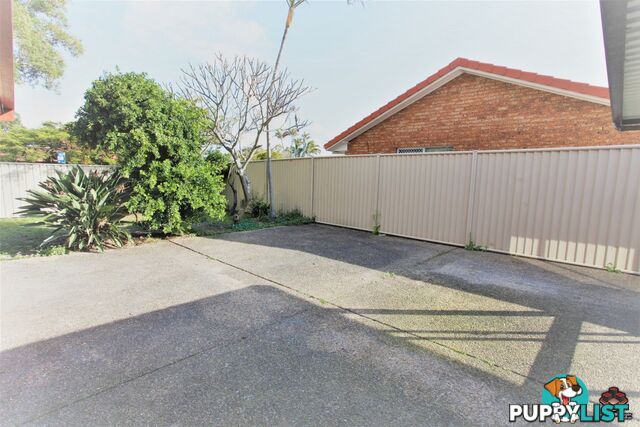 1 Orpheus Road Mermaid Waters QLD 4218