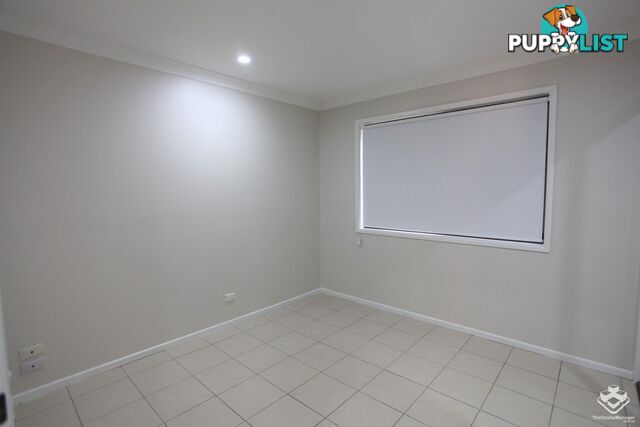 1 Orpheus Road Mermaid Waters QLD 4218