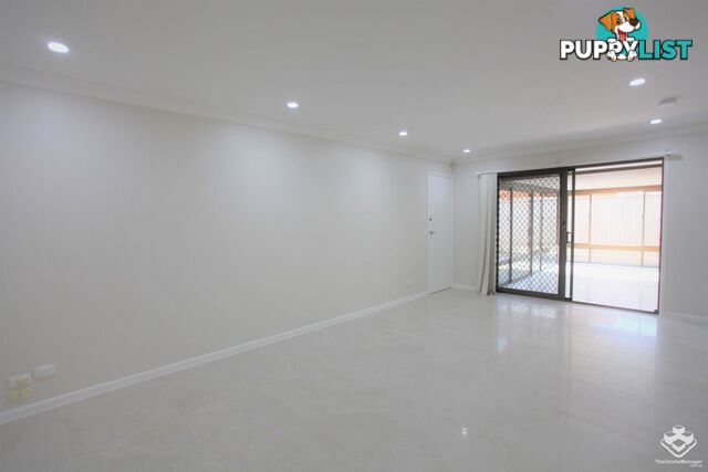 1 Orpheus Road Mermaid Waters QLD 4218