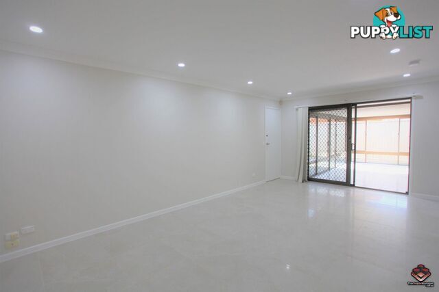 1 Orpheus Road Mermaid Waters QLD 4218