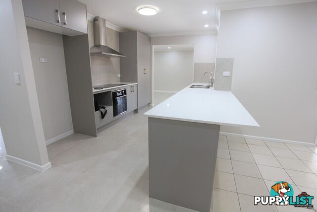 1 Orpheus Road Mermaid Waters QLD 4218
