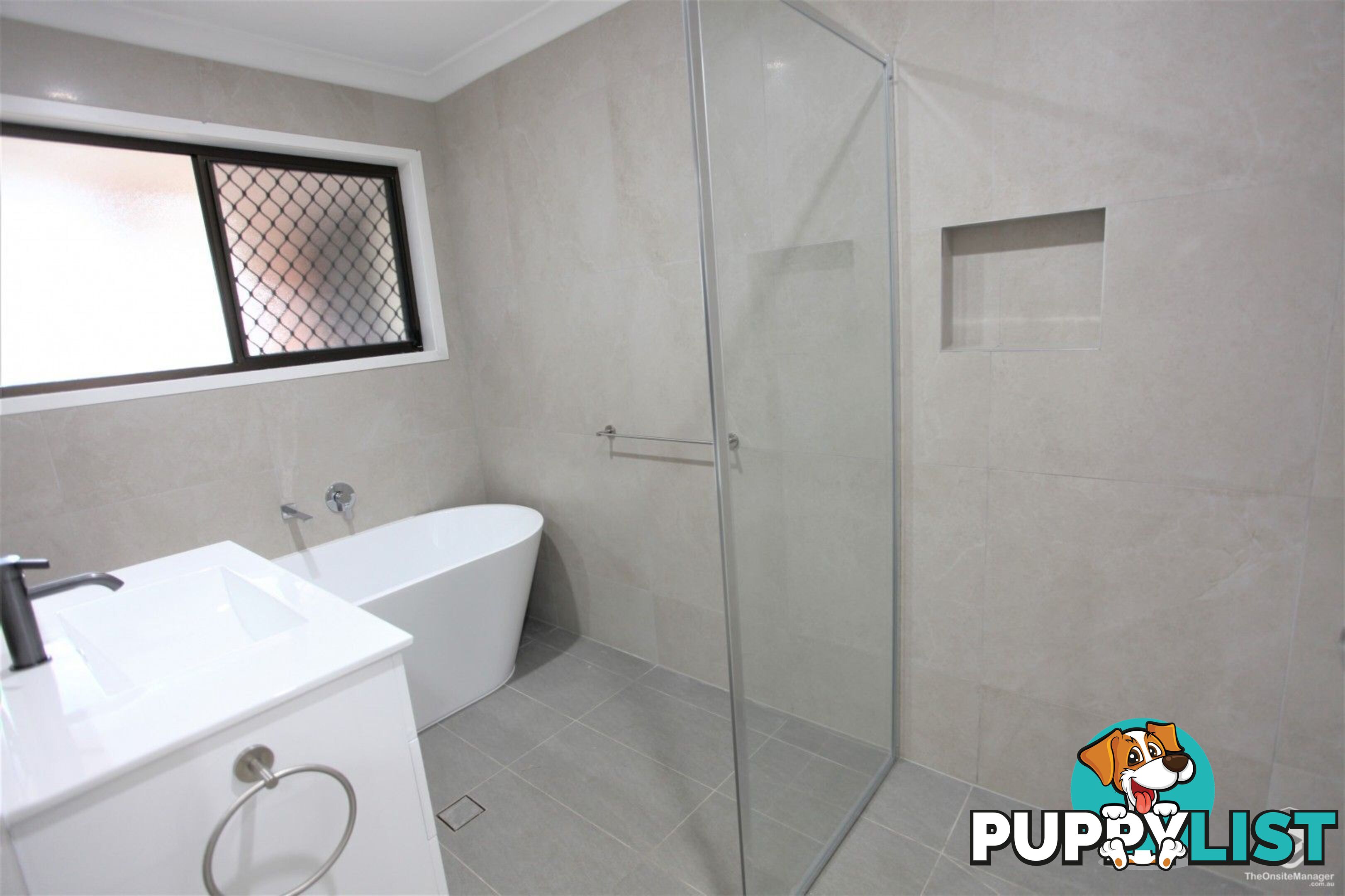 1 Orpheus Road Mermaid Waters QLD 4218