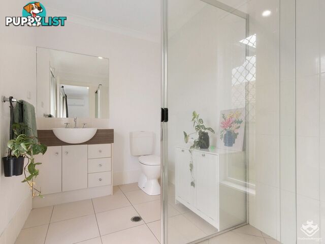 4 Waterhouse Drive Willow Vale QLD 4209