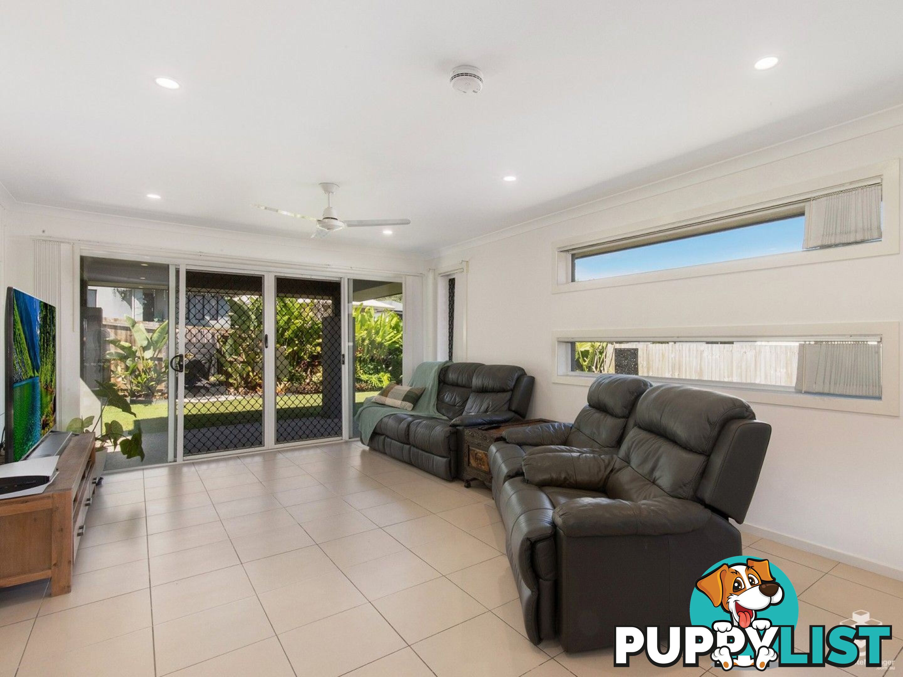 4 Waterhouse Drive Willow Vale QLD 4209