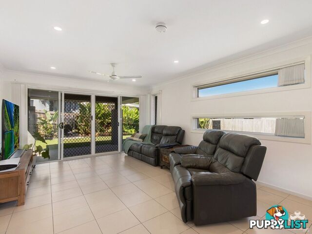 4 Waterhouse Drive Willow Vale QLD 4209