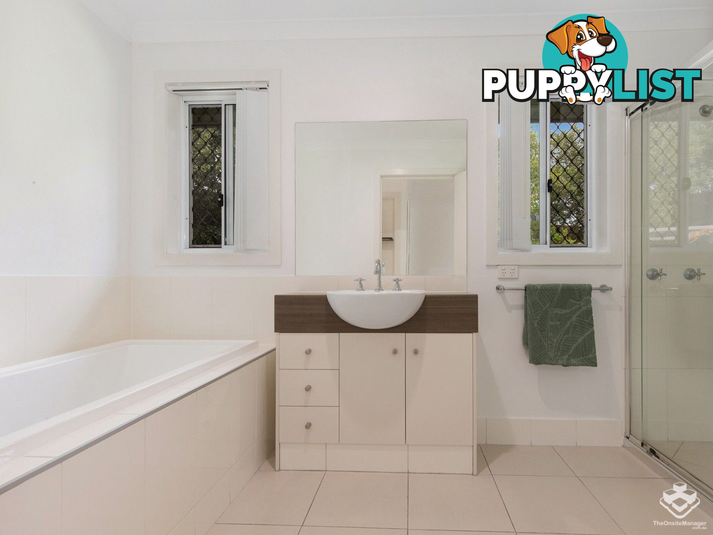 4 Waterhouse Drive Willow Vale QLD 4209