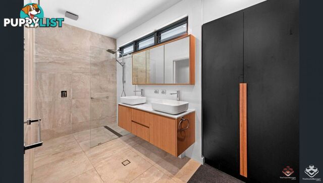 23 Quarry Street Hamilton QLD 4007