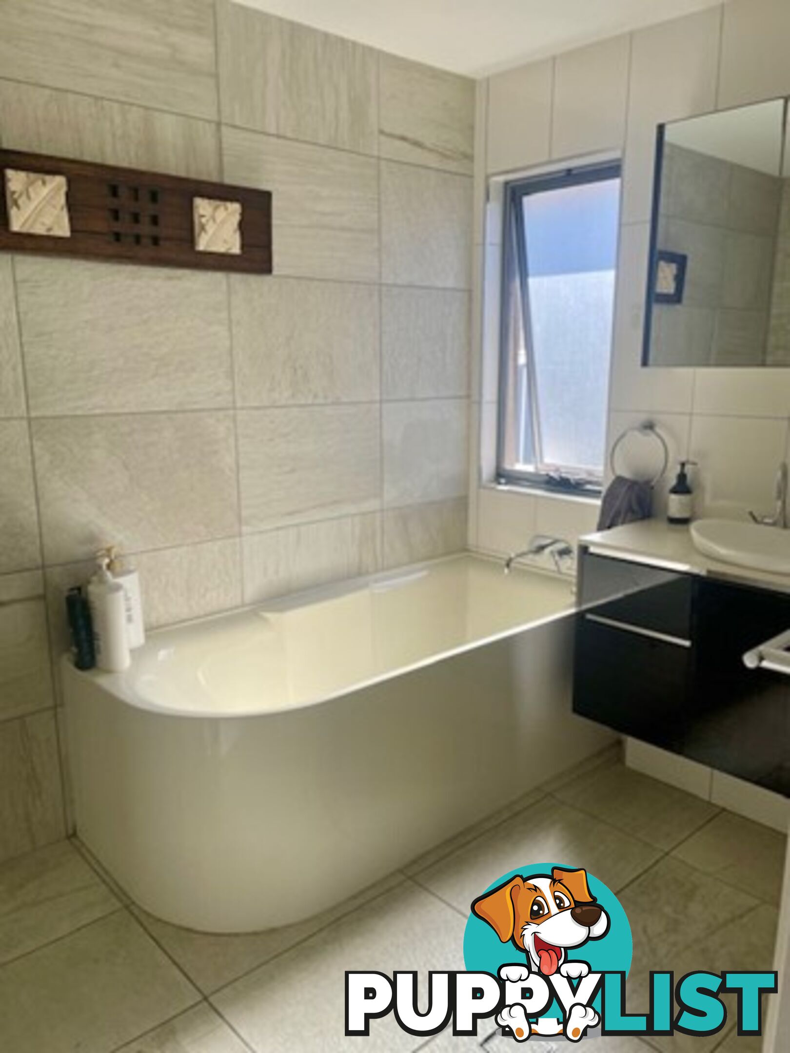 15 Elanora Drive Burleigh Heads QLD 4220