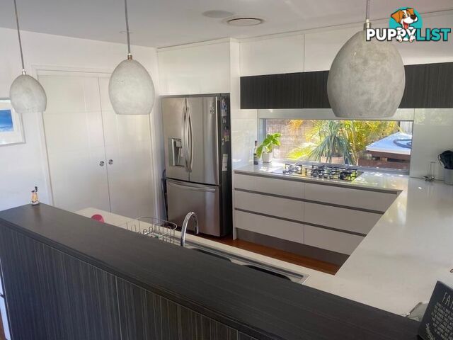 15 Elanora Drive Burleigh Heads QLD 4220