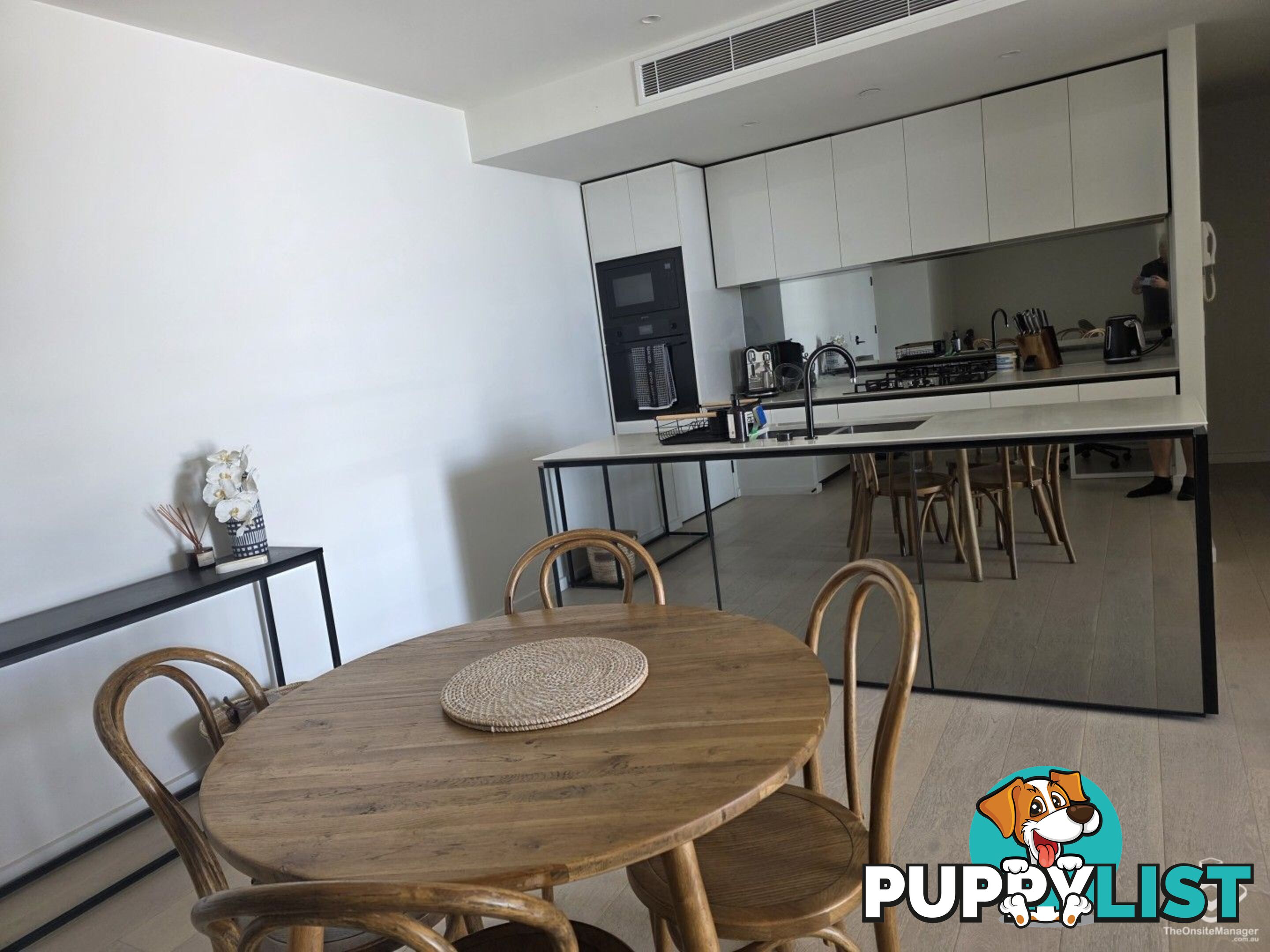 ID:21158918 1328 Gold Coast Highway Palm Beach QLD 4221